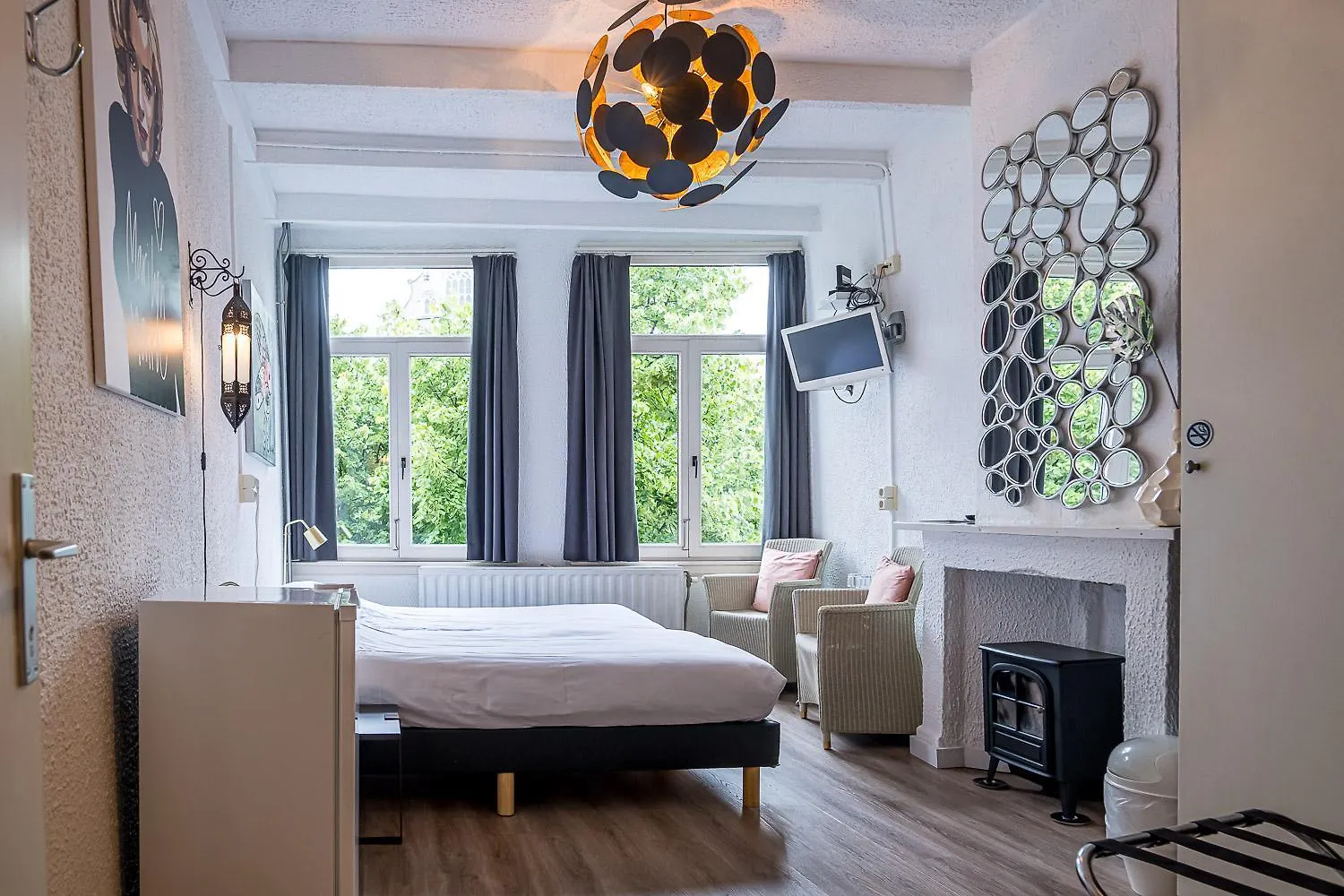 **  Hotel Urban Dreams Antverpy Belgie